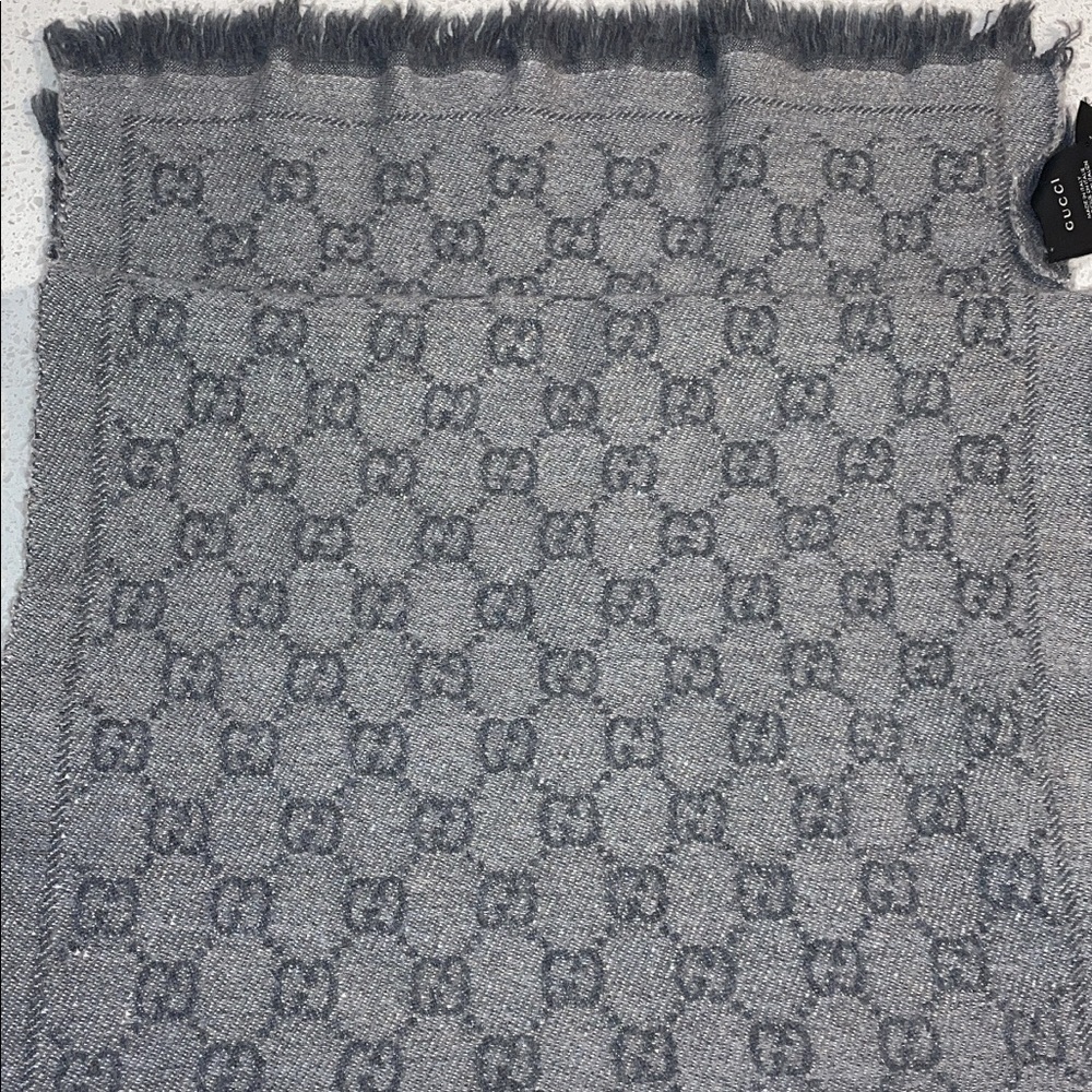 Gucci, scarf, grey color